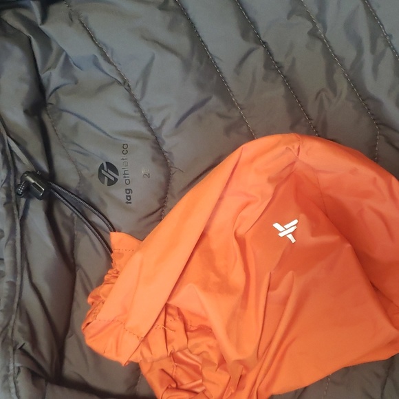 💙 TAG - Bright Orange Lightweight Puffer Jacket - Size 2T - Picture 4 of 8